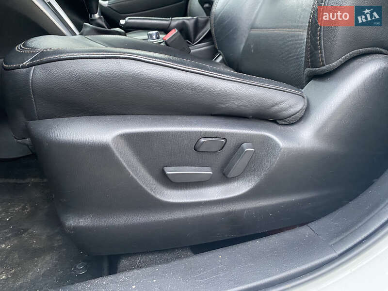 Внедорожник / Кроссовер Mazda CX-5 2013 в Ровно