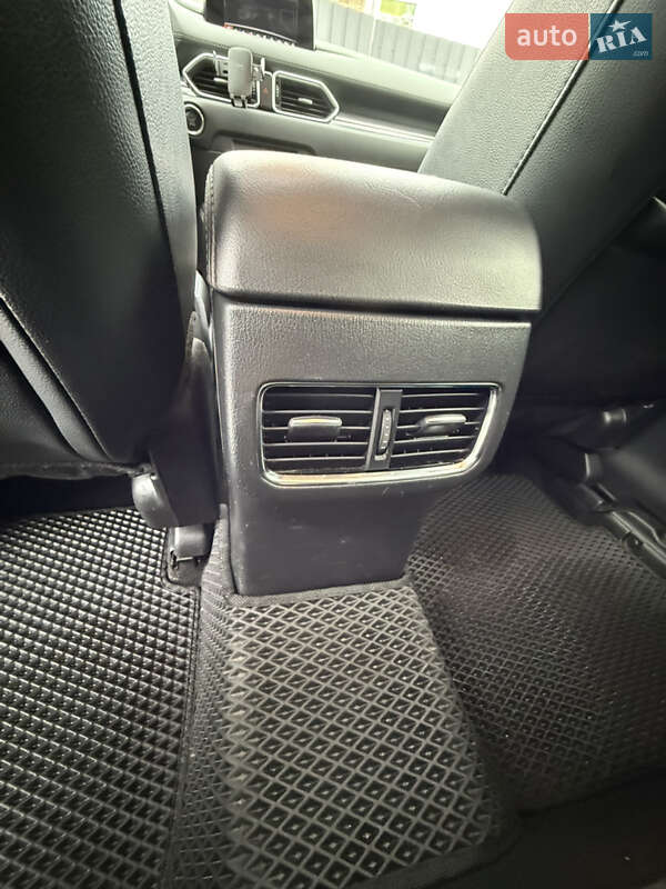 Внедорожник / Кроссовер Mazda CX-5 2018 в Киеве