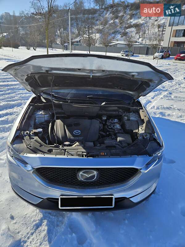 Внедорожник / Кроссовер Mazda CX-5 2017 в Черкассах