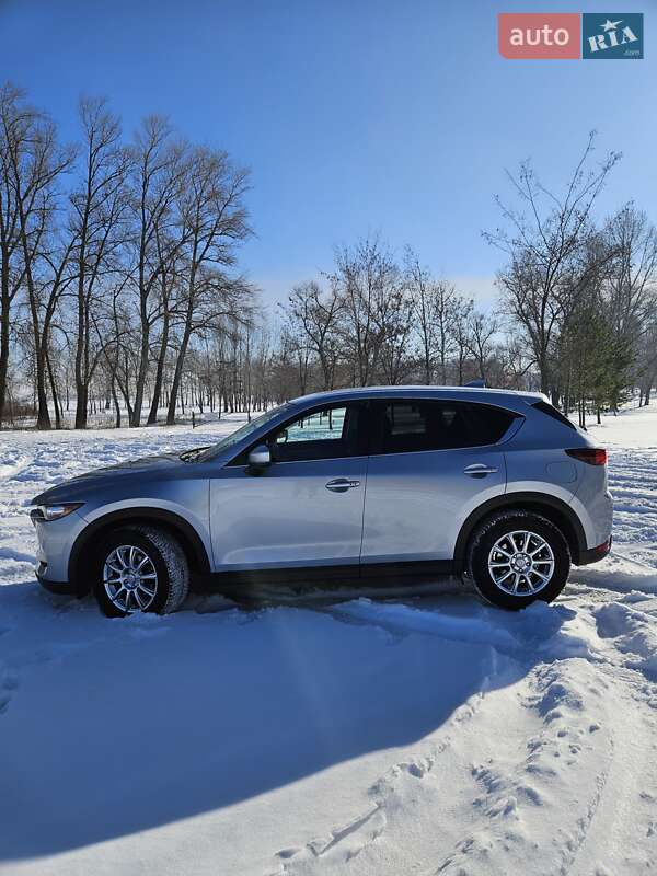 Внедорожник / Кроссовер Mazda CX-5 2017 в Черкассах
