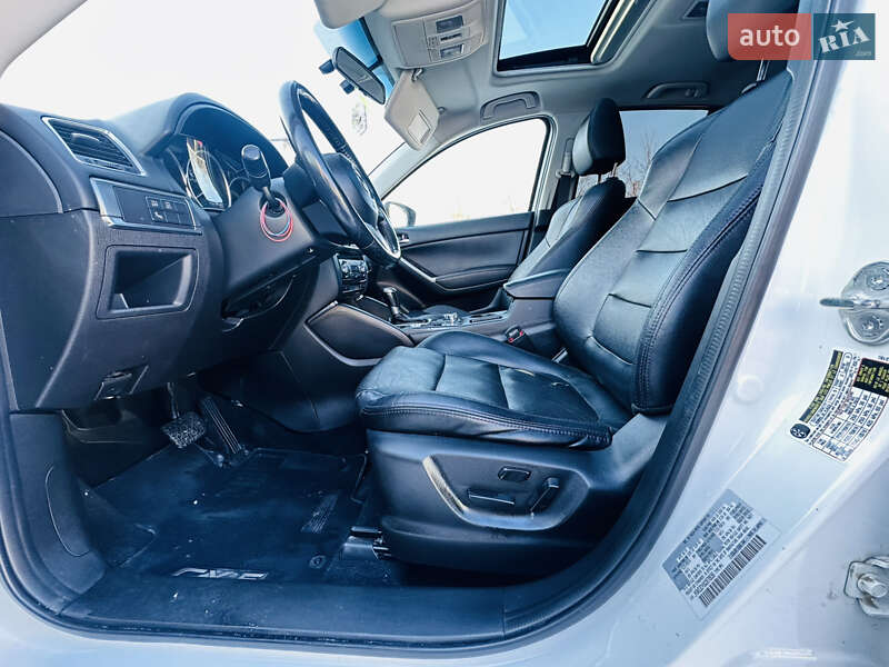 Позашляховик / Кросовер Mazda CX-5 2015 в Києві
