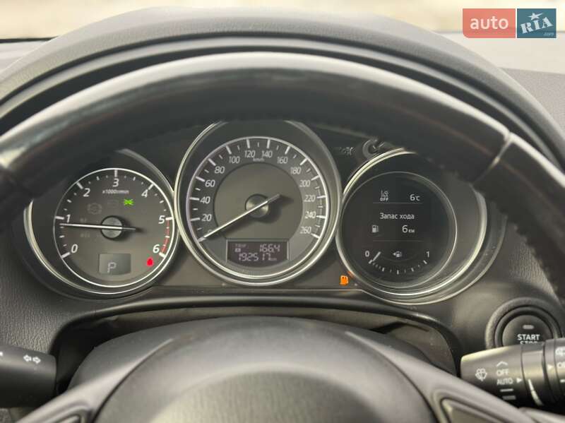 Внедорожник / Кроссовер Mazda CX-5 2016 в Стрые