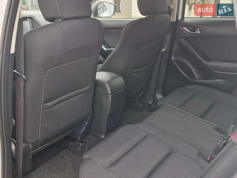 Внедорожник / Кроссовер Mazda CX-5 2015 в Ровно фото 13 Внедорожник / Кроссовер Mazda CX-5 2015 в Ровно