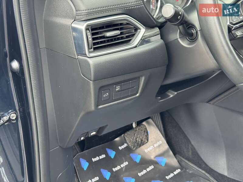 Внедорожник / Кроссовер Mazda CX-5 2017 в Ровно фото 16 Внедорожник / Кроссовер Mazda CX-5 2017 в Ровно