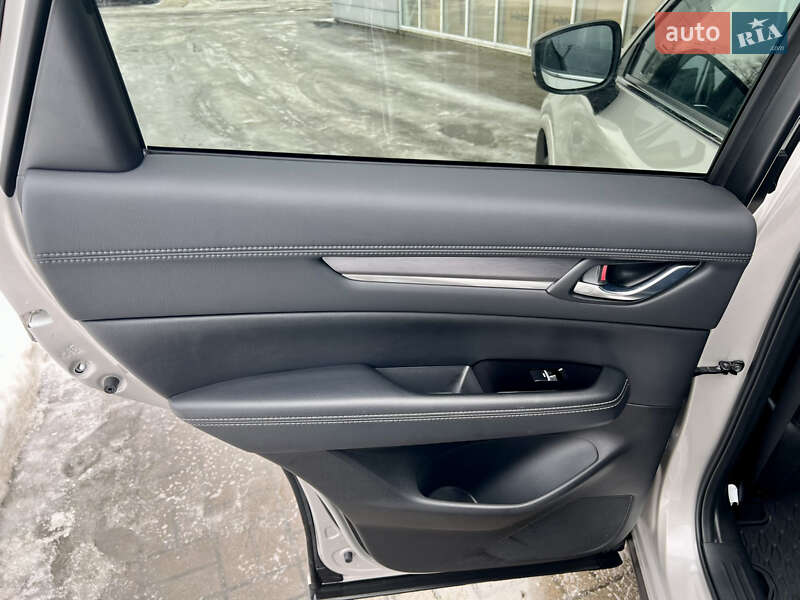 Внедорожник / Кроссовер Mazda CX-5 2025 в Киеве