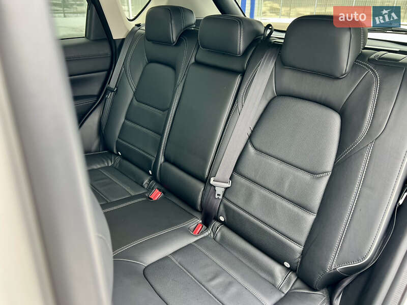 Внедорожник / Кроссовер Mazda CX-5 2025 в Киеве