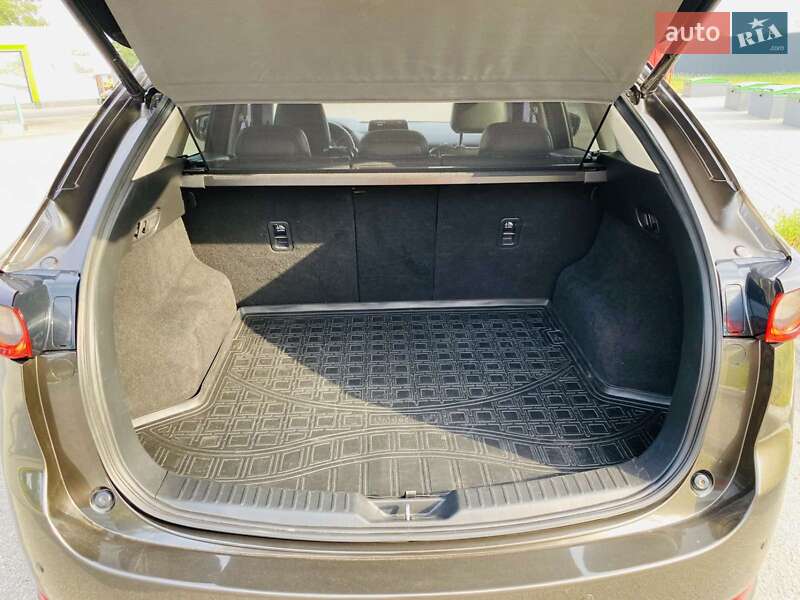 Внедорожник / Кроссовер Mazda CX-5 2018 в Харькове