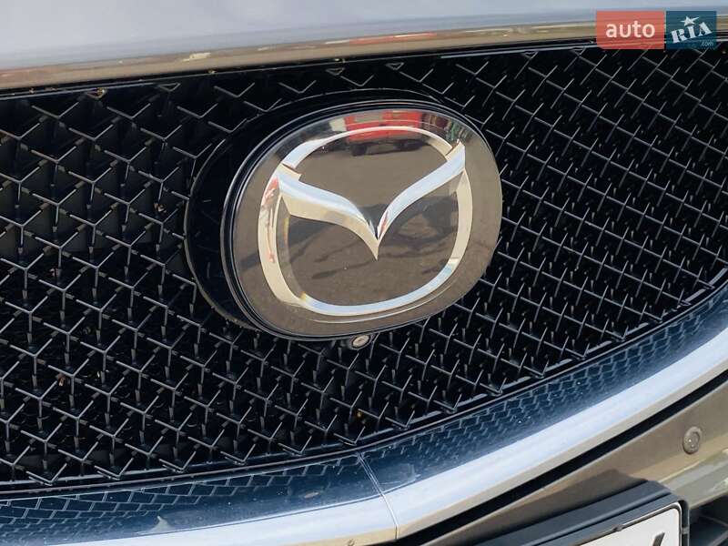 Внедорожник / Кроссовер Mazda CX-5 2018 в Харькове