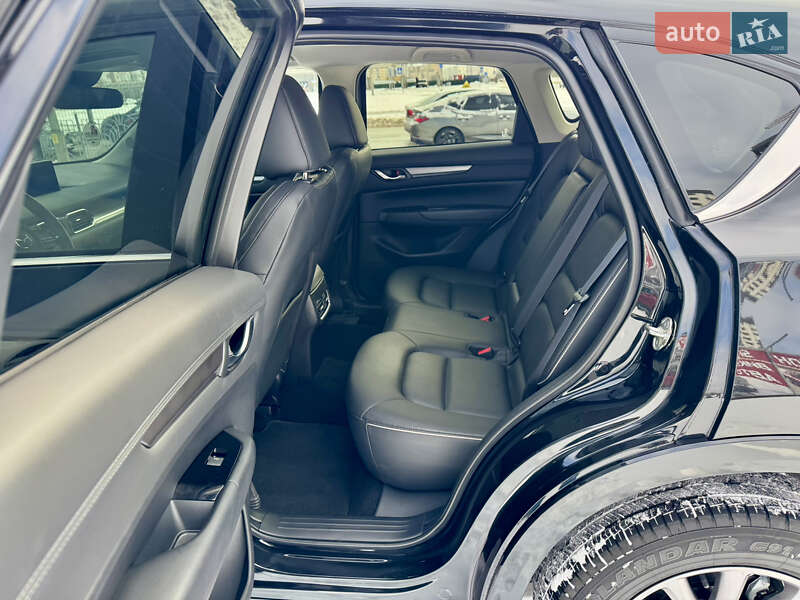 Внедорожник / Кроссовер Mazda CX-5 2024 в Киеве