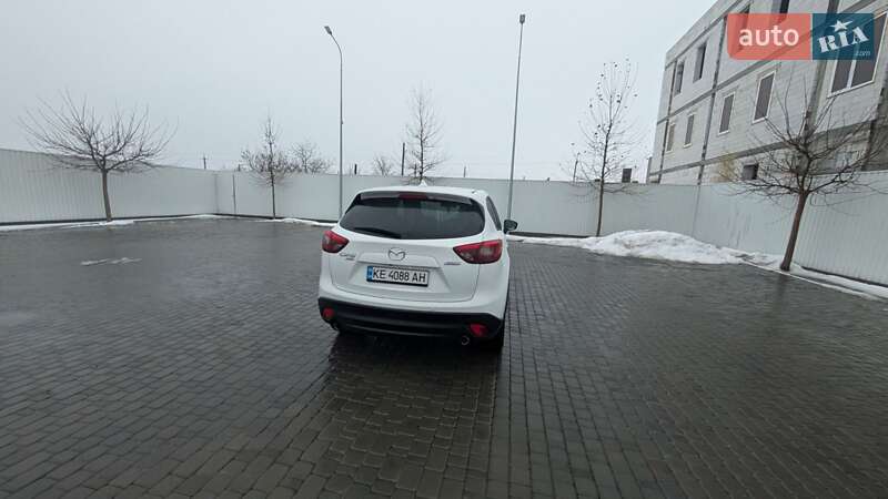 Внедорожник / Кроссовер Mazda CX-5 2015 в Гайсине