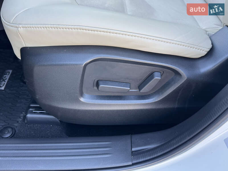 Внедорожник / Кроссовер Mazda CX-5 2023 в Полтаве