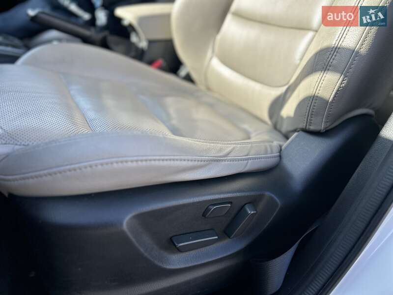 Внедорожник / Кроссовер Mazda CX-5 2013 в Ирпене