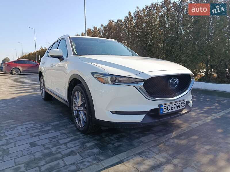 Внедорожник / Кроссовер Mazda CX-5 2019 в Городке