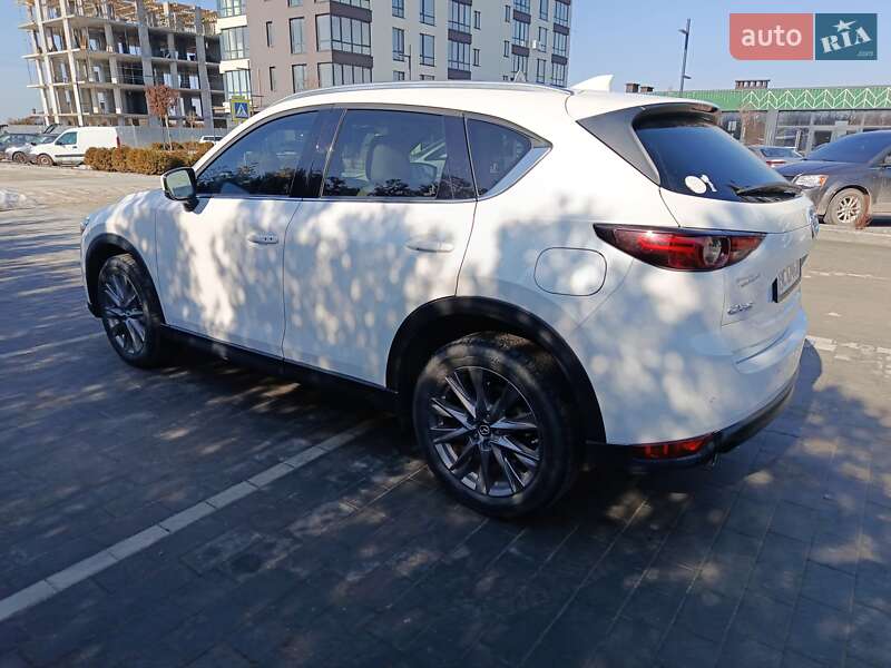Внедорожник / Кроссовер Mazda CX-5 2019 в Городке