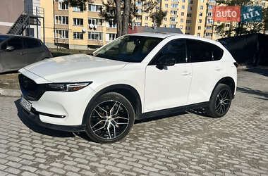 Позашляховик / Кросовер Mazda CX-5 2017 в Новояворівську