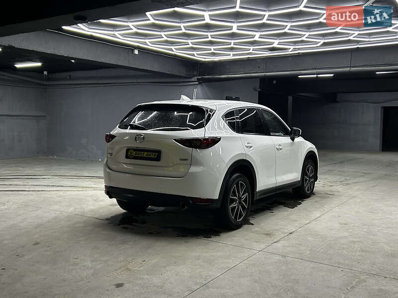 Внедорожник / Кроссовер Mazda CX-5 2018 в Черновцах