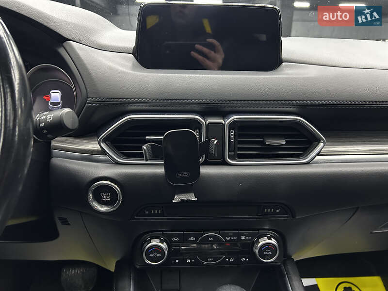 Внедорожник / Кроссовер Mazda CX-5 2018 в Черновцах