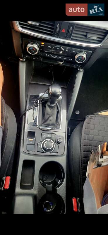 Внедорожник / Кроссовер Mazda CX-5 2015 в Терновке