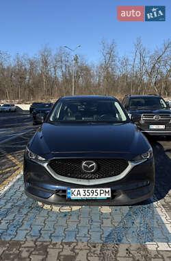 Внедорожник / Кроссовер Mazda CX-5 2018 в Петропавловской Борщаговке