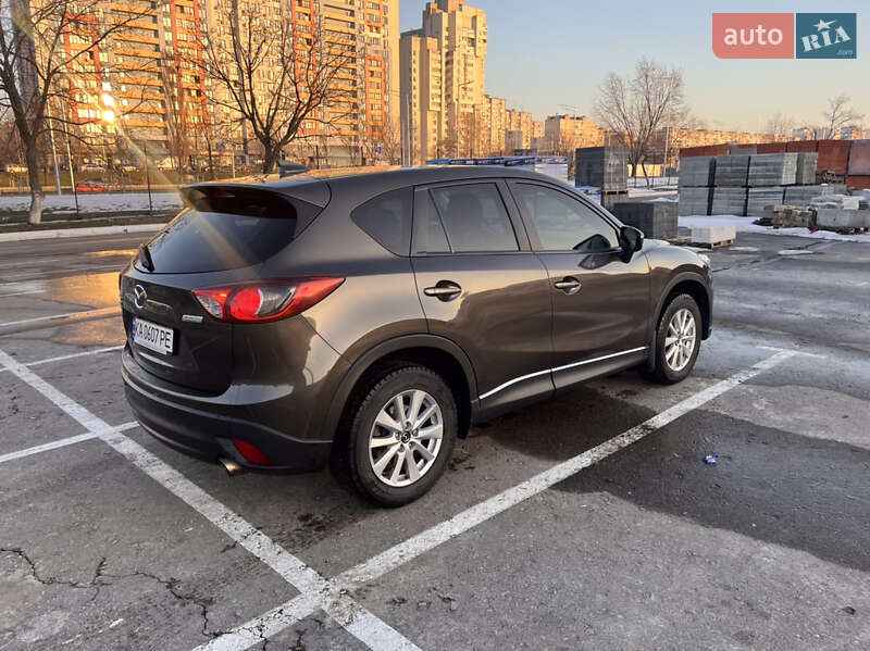 Внедорожник / Кроссовер Mazda CX-5 2015 в Киеве