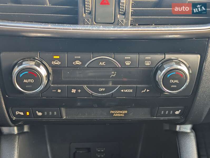 Позашляховик / Кросовер Mazda CX-5 2016 в Рівному