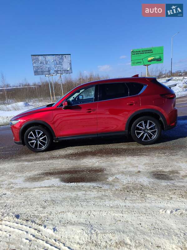 Внедорожник / Кроссовер Mazda CX-5 2017 в Коростене