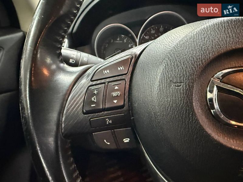 Позашляховик / Кросовер Mazda CX-5 2016 в Києві