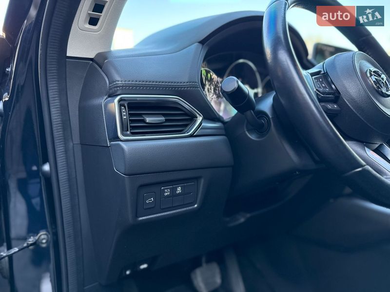 Внедорожник / Кроссовер Mazda CX-5 2017 в Львове