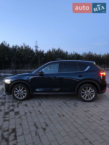 Внедорожник / Кроссовер Mazda CX-5 2019 в Буковеле