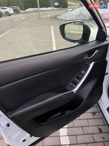 Внедорожник / Кроссовер Mazda CX-5 2016 в Луцке