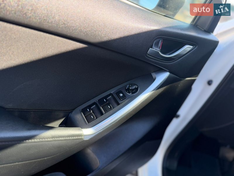 Внедорожник / Кроссовер Mazda CX-5 2014 в Ровно