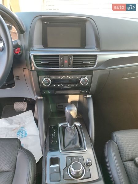 Внедорожник / Кроссовер Mazda CX-5 2016 в Черновцах