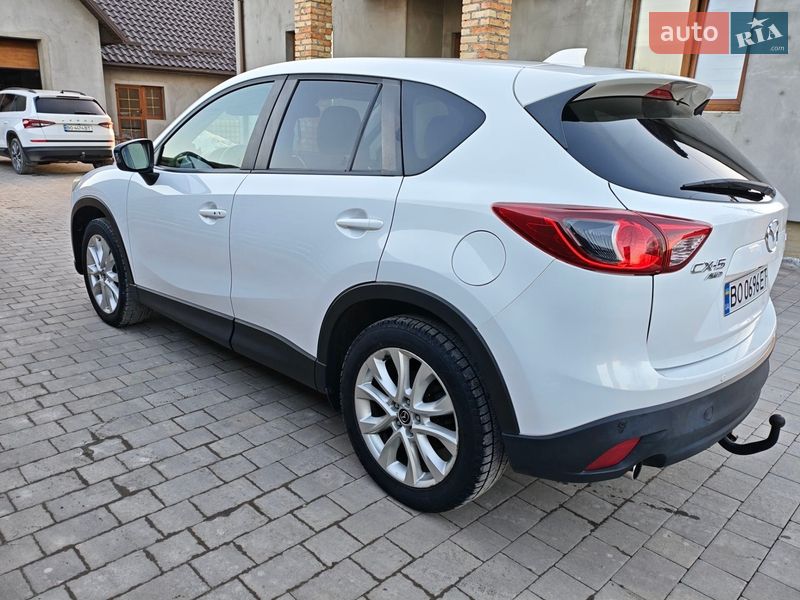 Внедорожник / Кроссовер Mazda CX-5 2013 в Почаеве