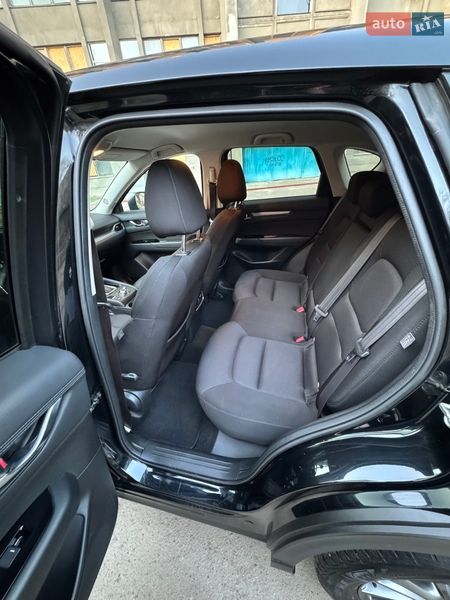 Внедорожник / Кроссовер Mazda CX-5 2017 в Киеве