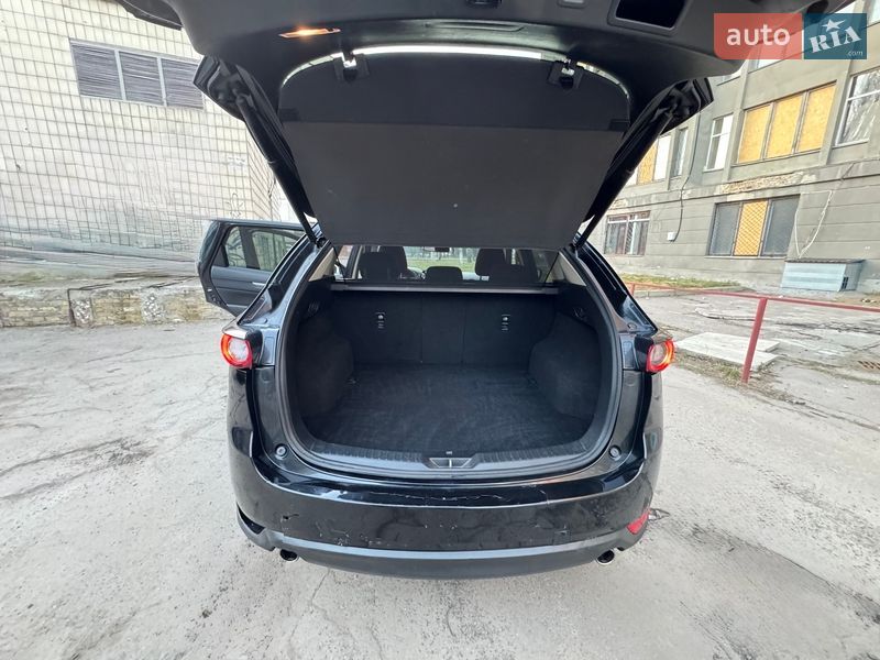 Внедорожник / Кроссовер Mazda CX-5 2017 в Киеве