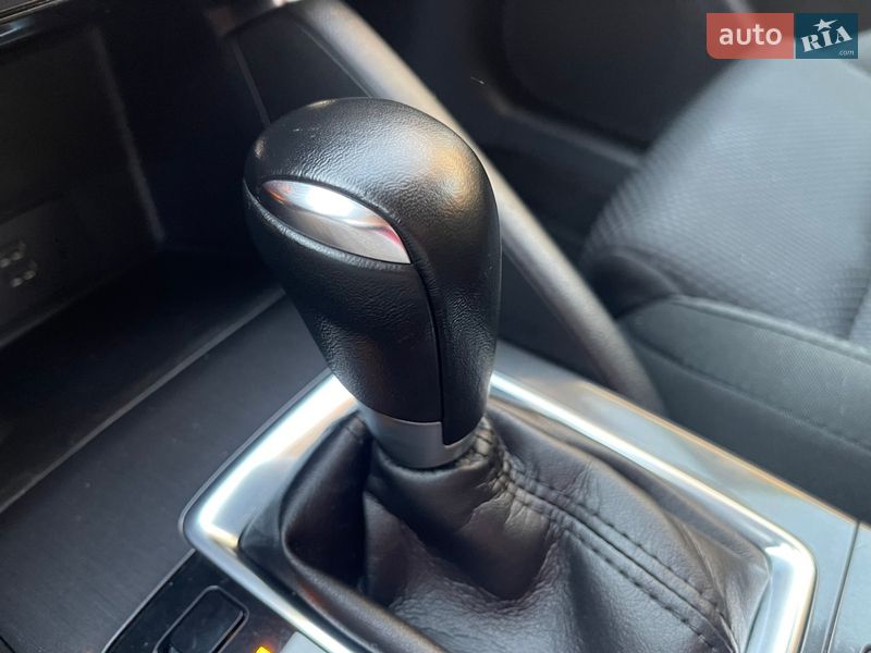 Внедорожник / Кроссовер Mazda CX-5 2015 в Рожище