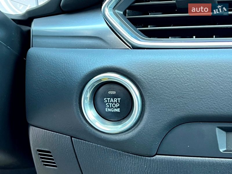 Внедорожник / Кроссовер Mazda CX-5 2022 в Киеве