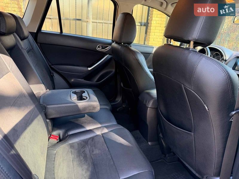 Внедорожник / Кроссовер Mazda CX-5 2015 в Киеве