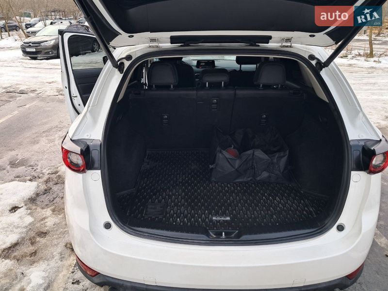 Внедорожник / Кроссовер Mazda CX-5 2018 в Киеве