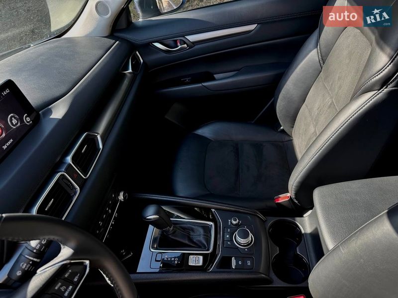 Внедорожник / Кроссовер Mazda CX-5 2023 в Ровно