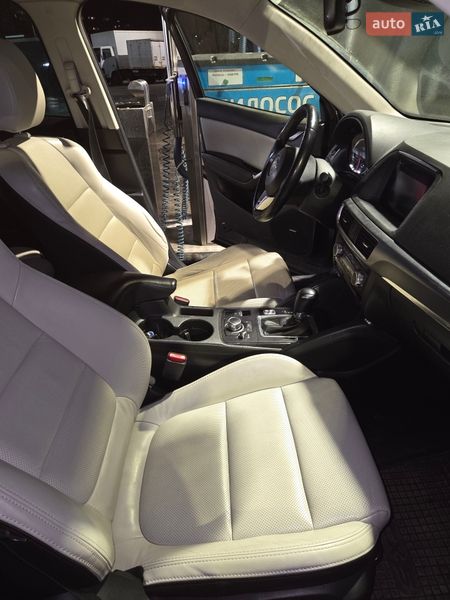 Внедорожник / Кроссовер Mazda CX-5 2015 в Киеве