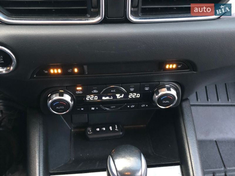 Внедорожник / Кроссовер Mazda CX-5 2017 в Чернигове