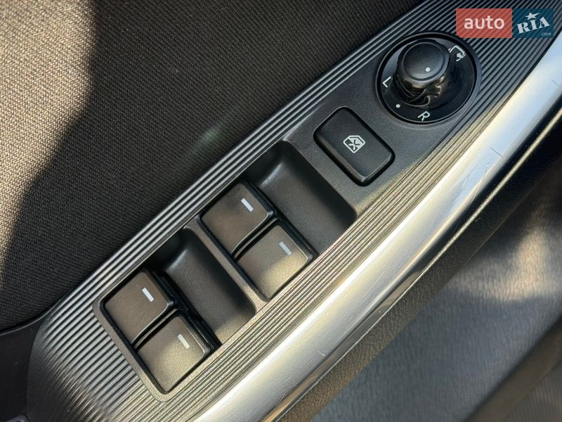 Внедорожник / Кроссовер Mazda CX-5 2013 в Ровно