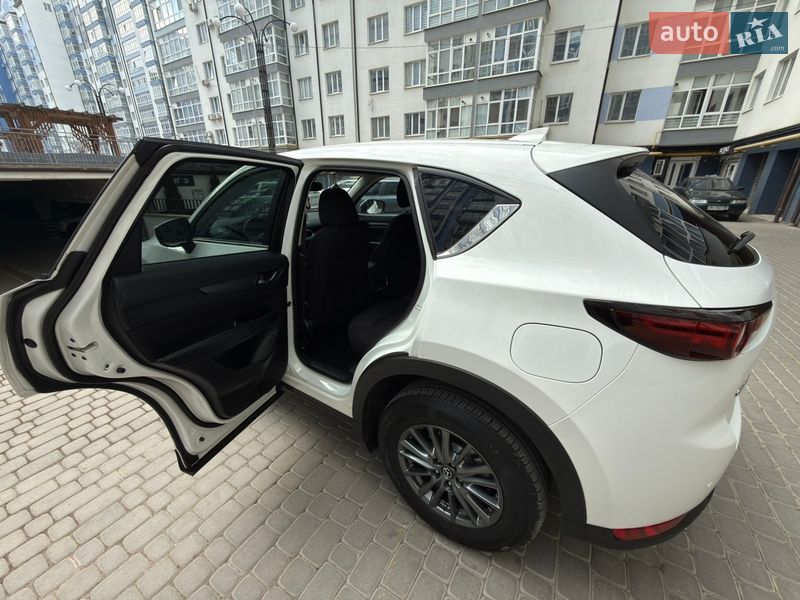 Внедорожник / Кроссовер Mazda CX-5 2018 в Ивано-Франковске фото 6 Внедорожник / Кроссовер Mazda CX-5 2018 в Ивано-Франковске