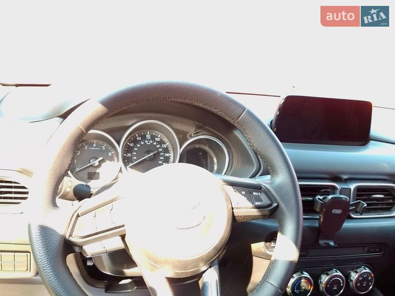 Внедорожник / Кроссовер Mazda CX-5 2017 в Бродах