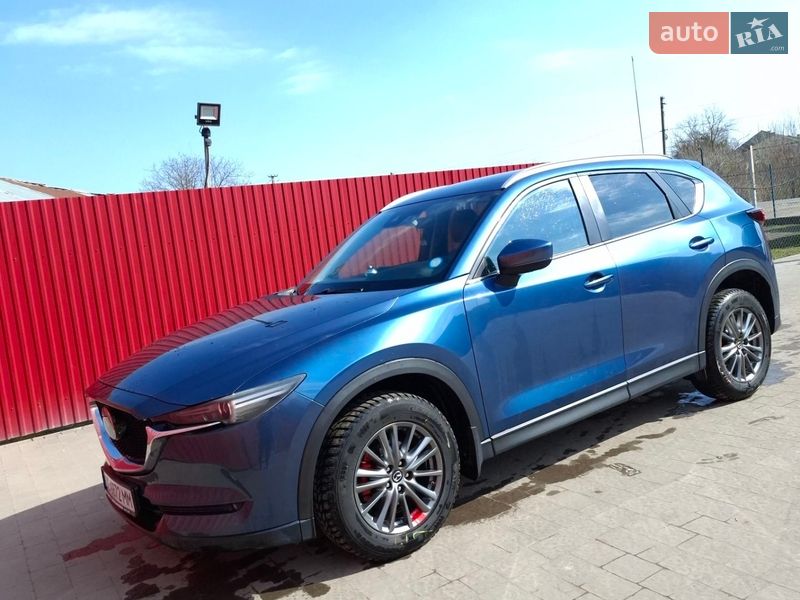 Внедорожник / Кроссовер Mazda CX-5 2017 в Бродах