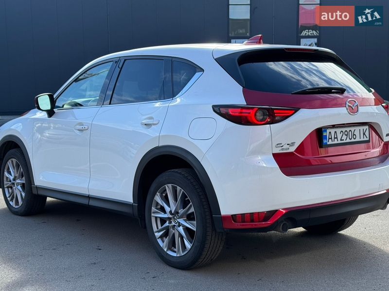 Внедорожник / Кроссовер Mazda CX-5 2019 в Киеве