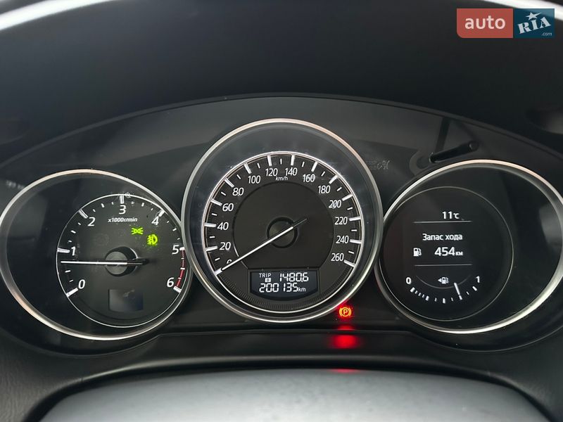 Внедорожник / Кроссовер Mazda CX-5 2016 в Гайсине