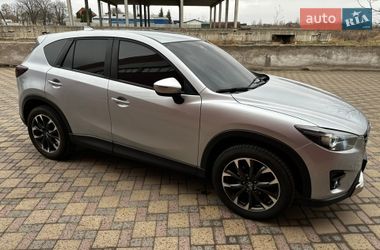 Внедорожник / Кроссовер Mazda CX-5 2016 в Гайсине