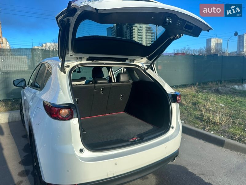Позашляховик / Кросовер Mazda CX-5 2018 в Києві фото 11 Позашляховик / Кросовер Mazda CX-5 2018 в Києві